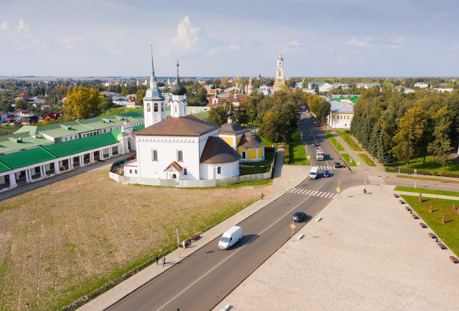 В российских регионах отремонтируют 2 тыс. км дорог к туристическим объектам